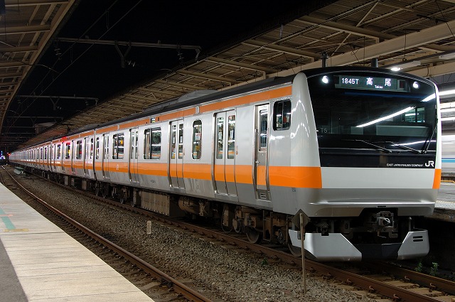 E233�n